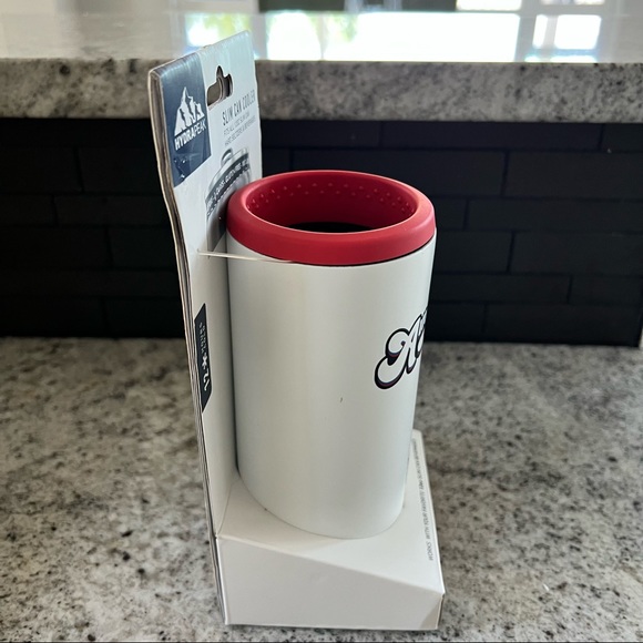 NWT Hydrapeak ‘America’ Slim Can Cooler - Picture 2 of 10